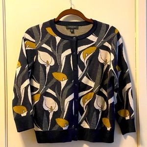 Calla Lily Cropped Ann Cardigan